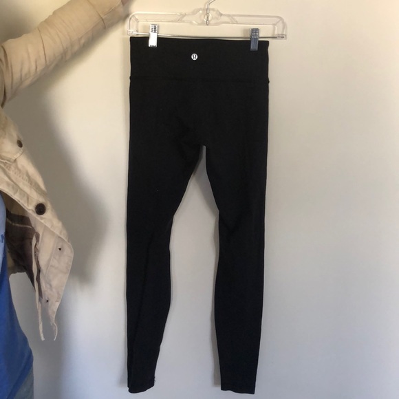 lululemon athletica Pants - Size 4 Lululemon black leggings, Wunder Under